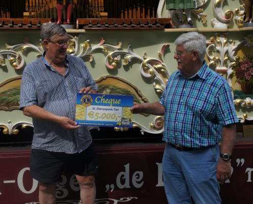 Lionsclub Tiel in het Hertenkamp Tiel