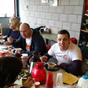 Een lekkere lunchtafel voor de harde werkers.